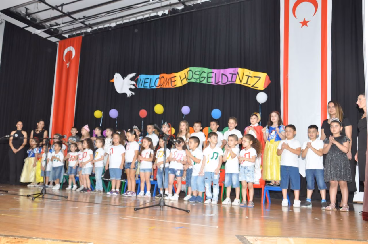Yeni Vekiller Pazartesi Günü Yemin Edecek