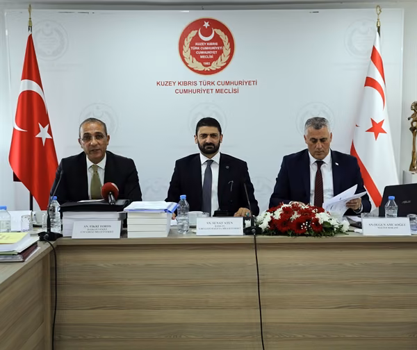 Bayındırlık Ve Ulaştırma Bakanlığı Bütçesi Komitede Onaylandı