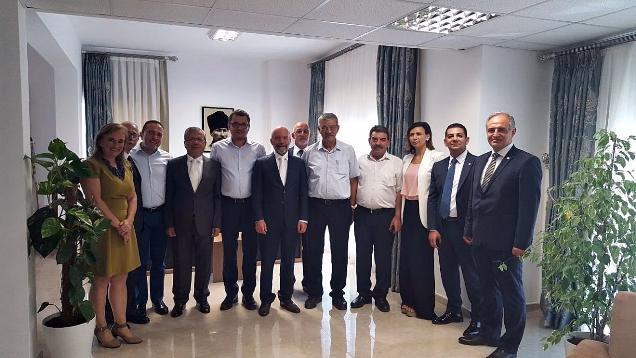 KKTC’NİN, İLK BAŞBAKANI MUSTAFA ÇAĞATAY, ÖLÜMÜNÜN 33’ÜNCÜ YILDÖNÜMÜNDE ANILDI