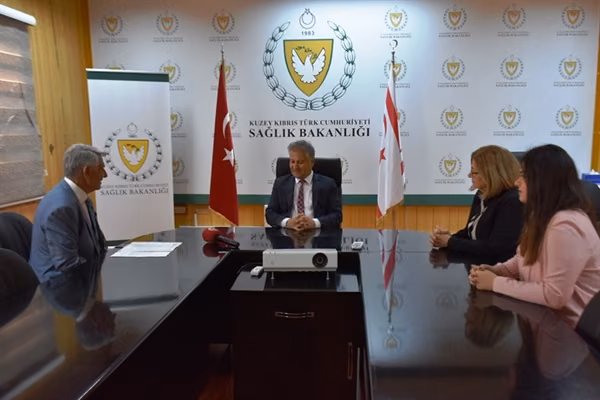 Sağlık Bakanı Pilli Diyabet Derneği Heyetini Kabul Etti
