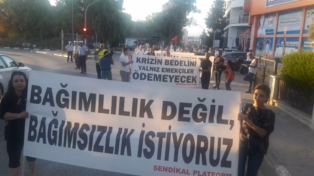 Sendikal Platform’un "Toplumsal Varoluş Yürüyüşü" Başladı