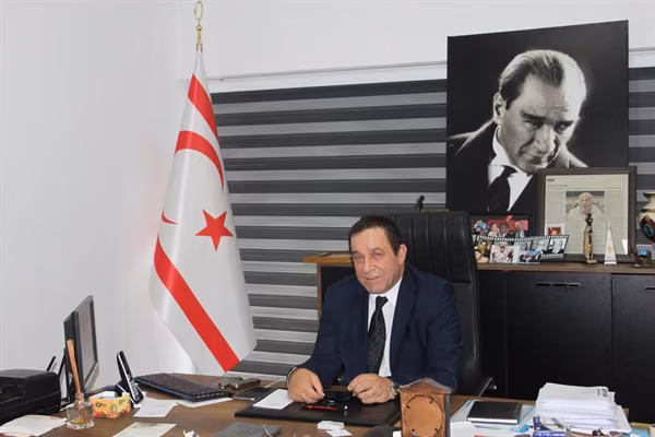 Denktaş: “Bu Bayram Yaşlılarımızı Ve Çocuklarımızı Sevindirelim”