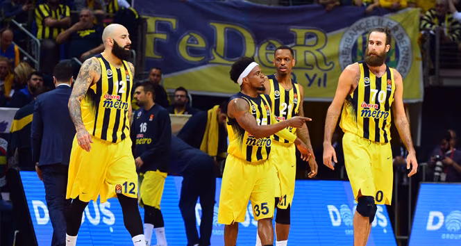 Fenerbahçe, Olympiakos'u Devirdi!