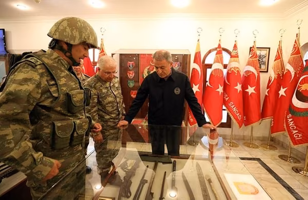 Akar’dan GKK’ya Ziyaret