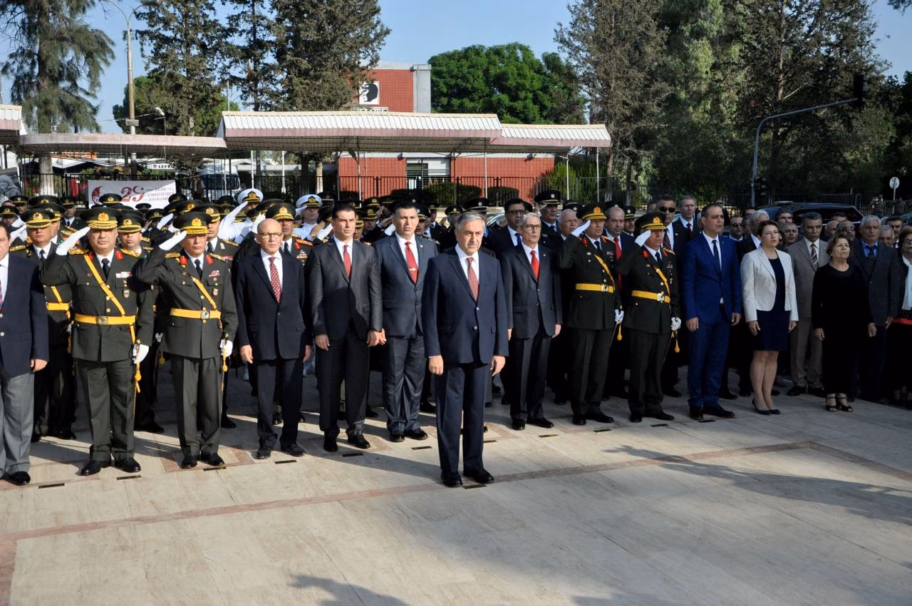 Türkiye Cumhuriyeti'nin 93.Kuruluş Yıldönümü KKTC'de Törenlerle Kutlanıyor