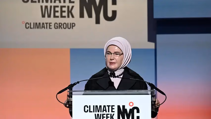 Emine Erdoğan - 3