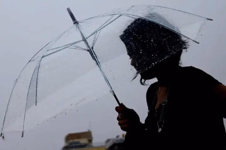 Meteoroloji İl İl Uyardı! Sarı Alarm: Sağanak Yağmur ve Fırtına
