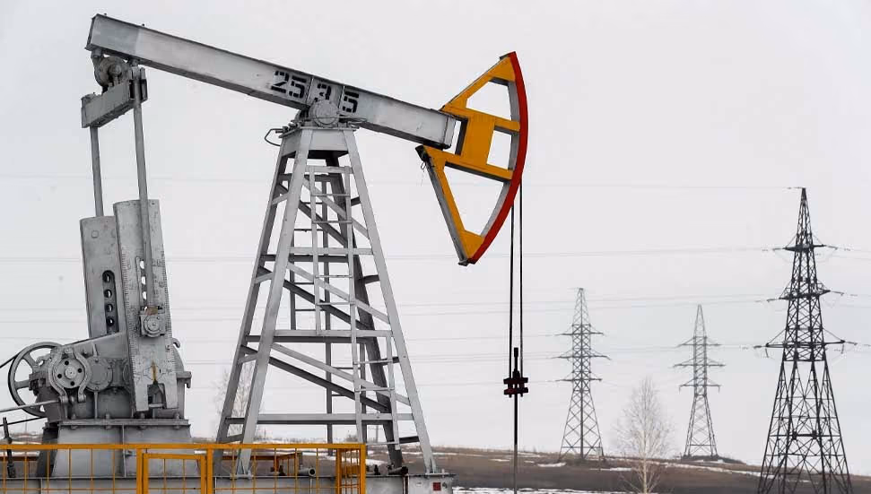 Petrol Yine Yükselişte: Brent, 5 Ayın Zirvesine Yaklaştı