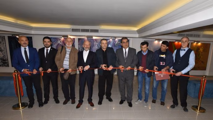 Kazakistan, Gagauzya, Özbekistan ve Tacikistanlı toplam 20 sanatçı tarafından Kıbrıs Modern Sanat Müzesi İçin hazırlanan ve 110 eserden oluşan  4 karma resim sergisi Çalışma ve Sosyal Güvenli