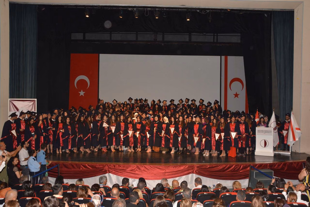 Sağlık Ordusuna Taze Kan…