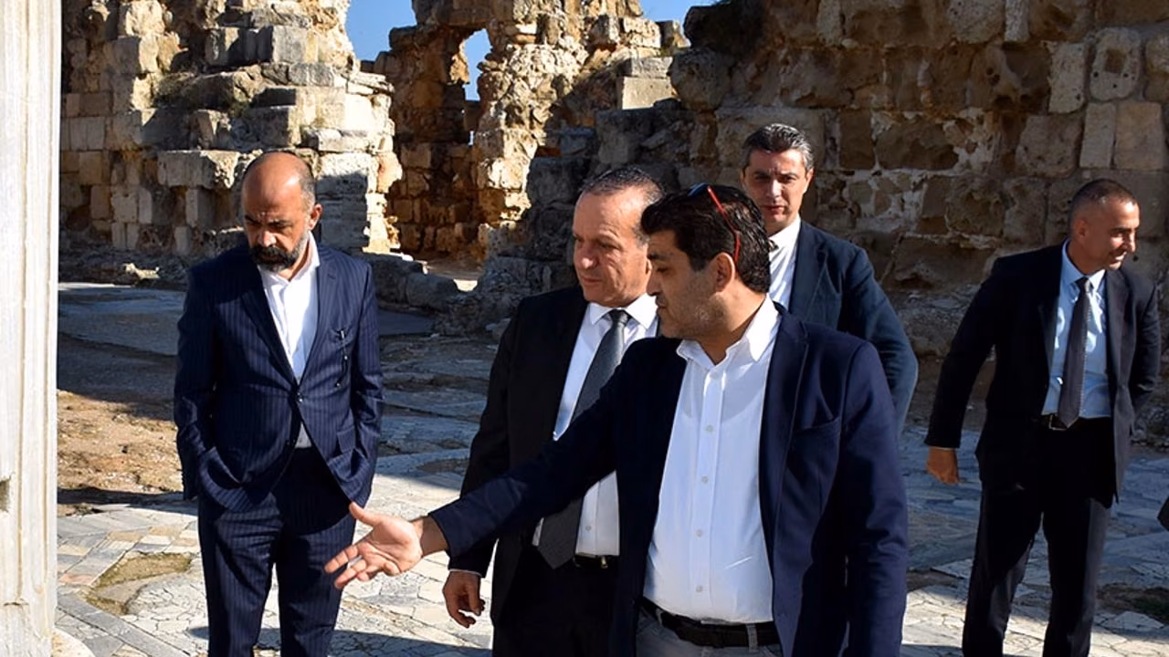 Fikri Ataoğlu: Tüm Kültürel Zenginliklere Sahip Çıkmaya Devam Edeceğiz
