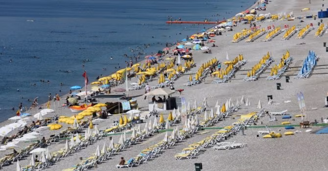 Turizm Sektörü 2022’de 2019 Turist Sayısı ve Gelirini Hedefliyor