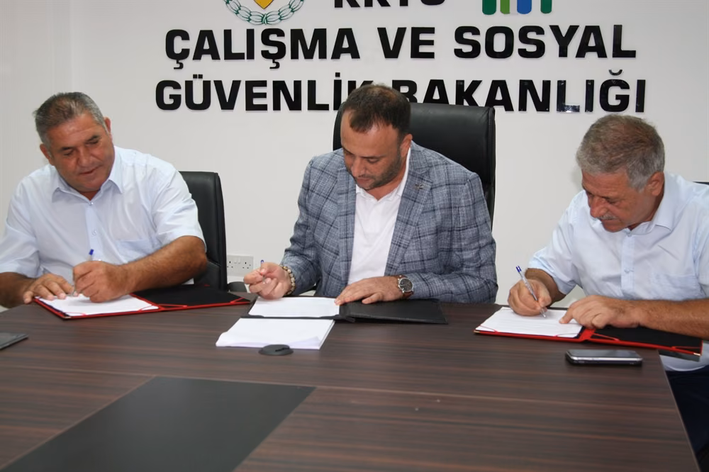 Çalışma Bakanlığı İle İnşaat Müteahhitleri Birliği Ve İnşaat Taşeronları Birliği Arasında İşbirliği Protokolü İmzalandı