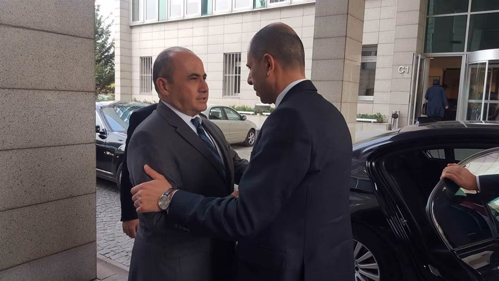 Özersay, Başçeri Ve Yeni Diplomatlarla Buluştu