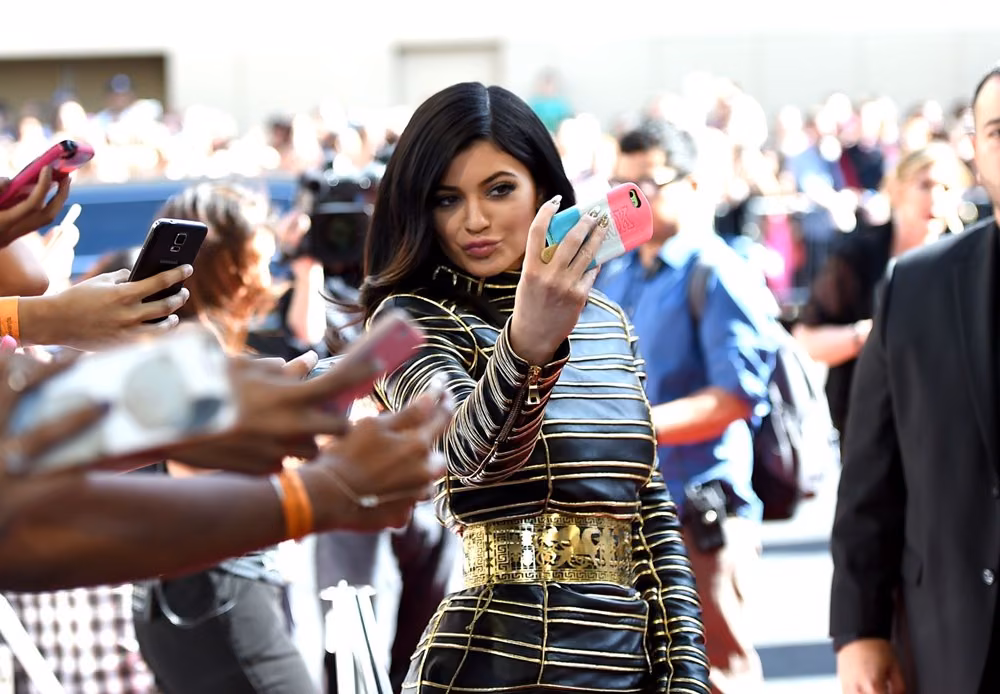Kylie Jenner'ın Yeni El Dezenfektanı Tepki Çekti: Pandemi Fırsatçısı
