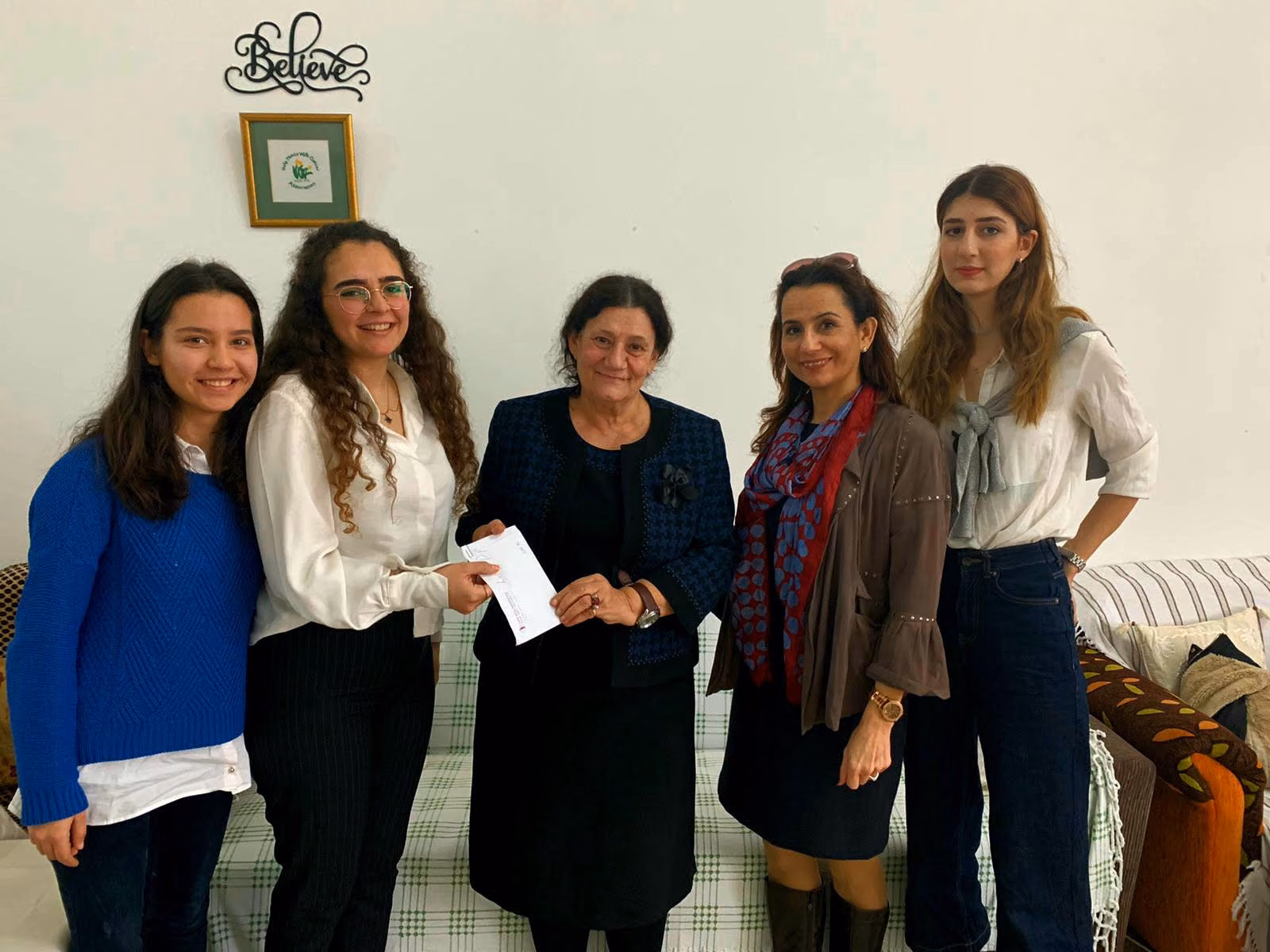 Yakın Doğu Üniversitesi Moleküler Biyoloji ve Genetik Bölümü Öğrencilerinden Örnek Davranış…