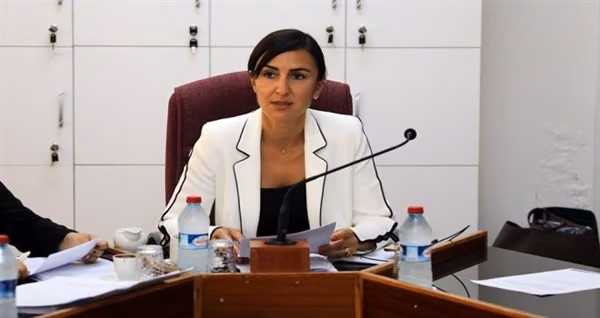 Rogers: “Yasamada Çok Eksik Var...”