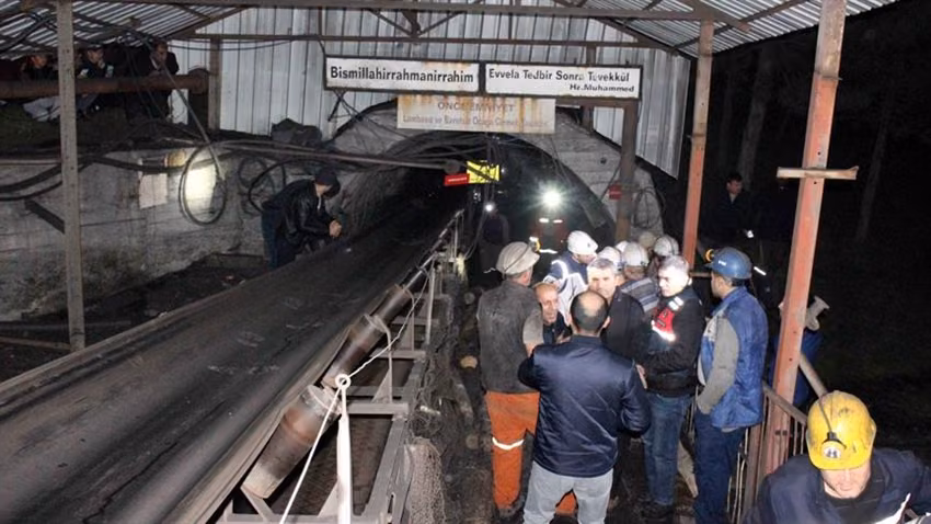 Amasya'daki Maden Ocağında Göçüğünde Toprak Altında Kalanlar Var