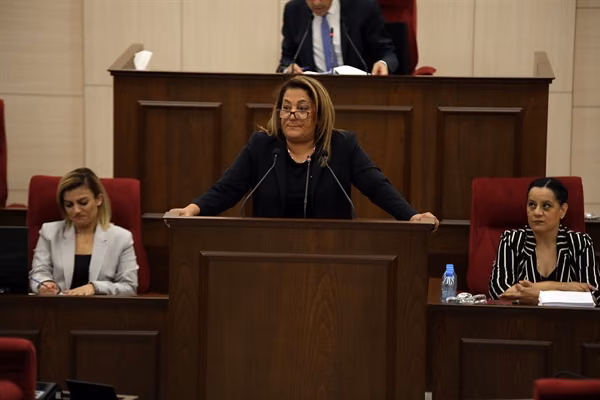 Meclis’te “Vatan Haini” Tartışması