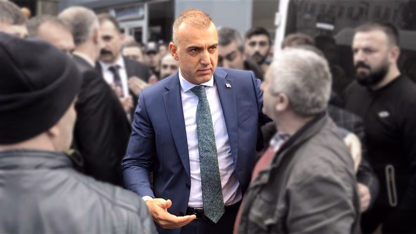 Rize Emniyet Müdürü Altuğ Verdi Makamında Öldürüldü