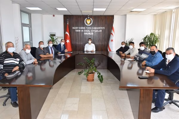 Tarım Bakanı Bakan Oğuz, Patates Üreticileri Birliği Heyeti ile Görüştü