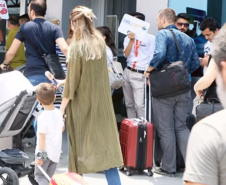 KKTC’de Bulunan Tüm Turistler, Ülkelerine Gönderiliyor