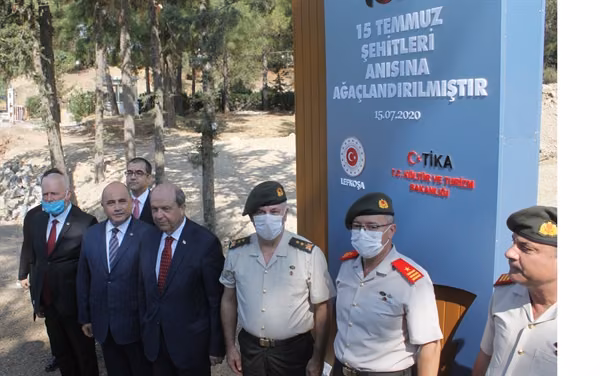 Türkiye’deki 15 Temmuz Darbe Girişiminde Hayatını Kaybedenler Boğaz Şehitliği’nde Anıldı