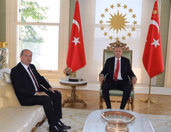 Türkiye Cumhurbaşkanı Recep Tayyip Erdoğan'ın, Başbakan Ersin Tatar'la görüşmesi sona erdi.