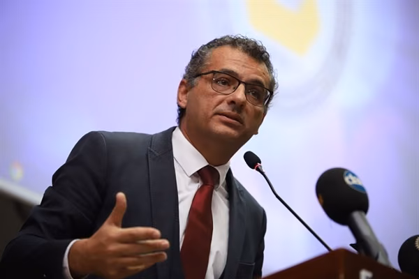 Erhürman: “Plansız Projesiz İşlerle Zaman Kaybetme Lüksümüz Yoktur”