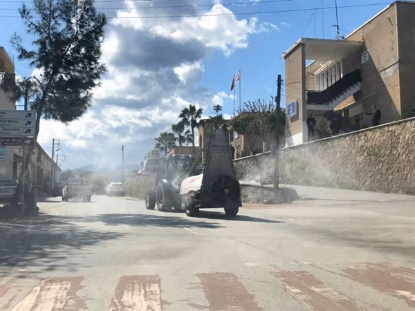 Lefke Belediyesi İlaçlama Çalışmalarını Sürdürüyor