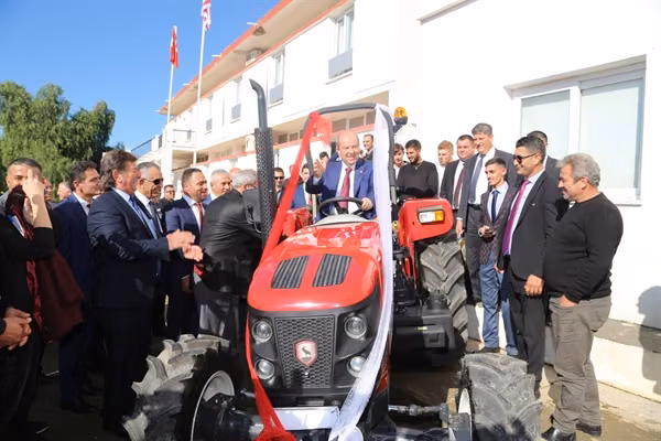 Güzelyurt Meslek Lisesi Tarım Bölümü’ne Bahçe Tipi Traktör Hibe Edildi