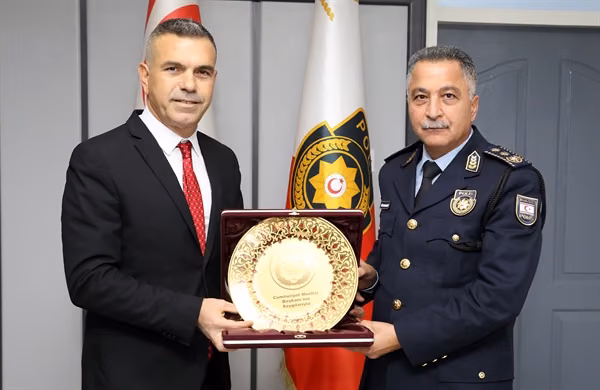 Meclis Başkanı Uluçay Polis Genel Müdürü Manavoğlu’nu Ziyaret Etti