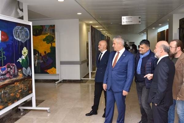 Kazakistanlı Ressamların 4 Sergisi Ydü'de