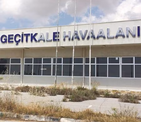 Hükümet Geçitkale Havaalanı'nın İHA'lar İçin Kullanılmasına Onay Verdi
