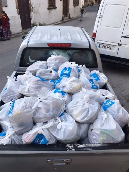 KKTC Ülkü Ocakları Bin Aileye Yardım Yaptı