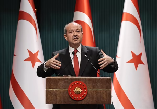 Cumhurbaşkanı Ersi̇n Tatar: "Türki̇ye'ni̇n Beşli̇ Konferans Öneri̇si̇, Kıbrıs Konusunda Bi̇r Anlaşma İçi̇n Son Şanstır"