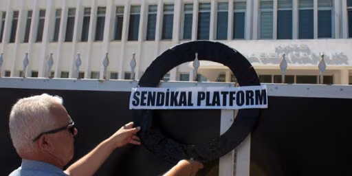 Sendikal Platform: Ülkeye Girişler Başlar Ve Karantina Kalkarsa Greve Gideriz