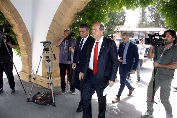 Tatar, Bakanlar Kurulu’nu Akıncı’ya Sunduktan Sonra Açıklama Yaptı
