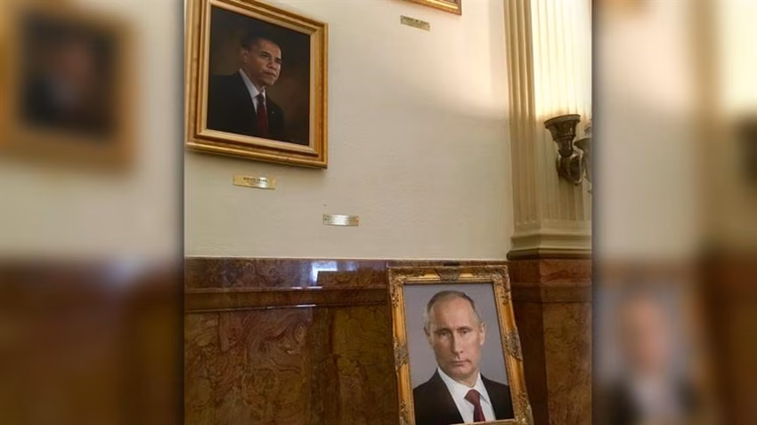 ABD'de Hükümet Binasında Trump'ın Yerine Putin Portresi