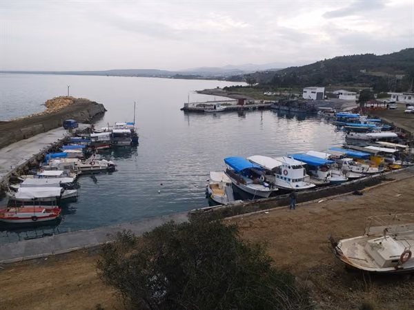Yedidalga’da Tadil Edilen Balıkçı Barınqğının Açılışı Yarın Yapıyor