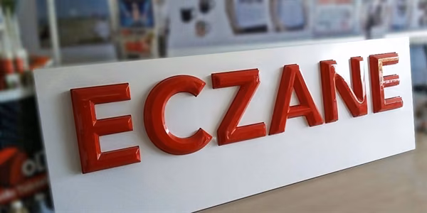 Eczanelerin Çalışma Saatleri Pazartesi Günü Değişiyor