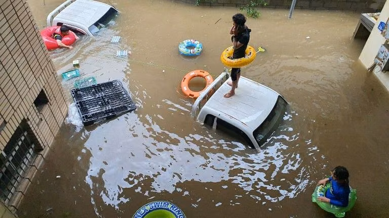 Güney Kore'de Sellerin Vurduğu 11 Yerleşim Yeri "Özel Afet Bölgesi" İlan Edildi