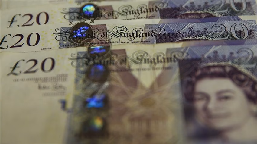 İngiliz Sterlini Johnson’ın Seçim Zaferiyle Değer Kazandı