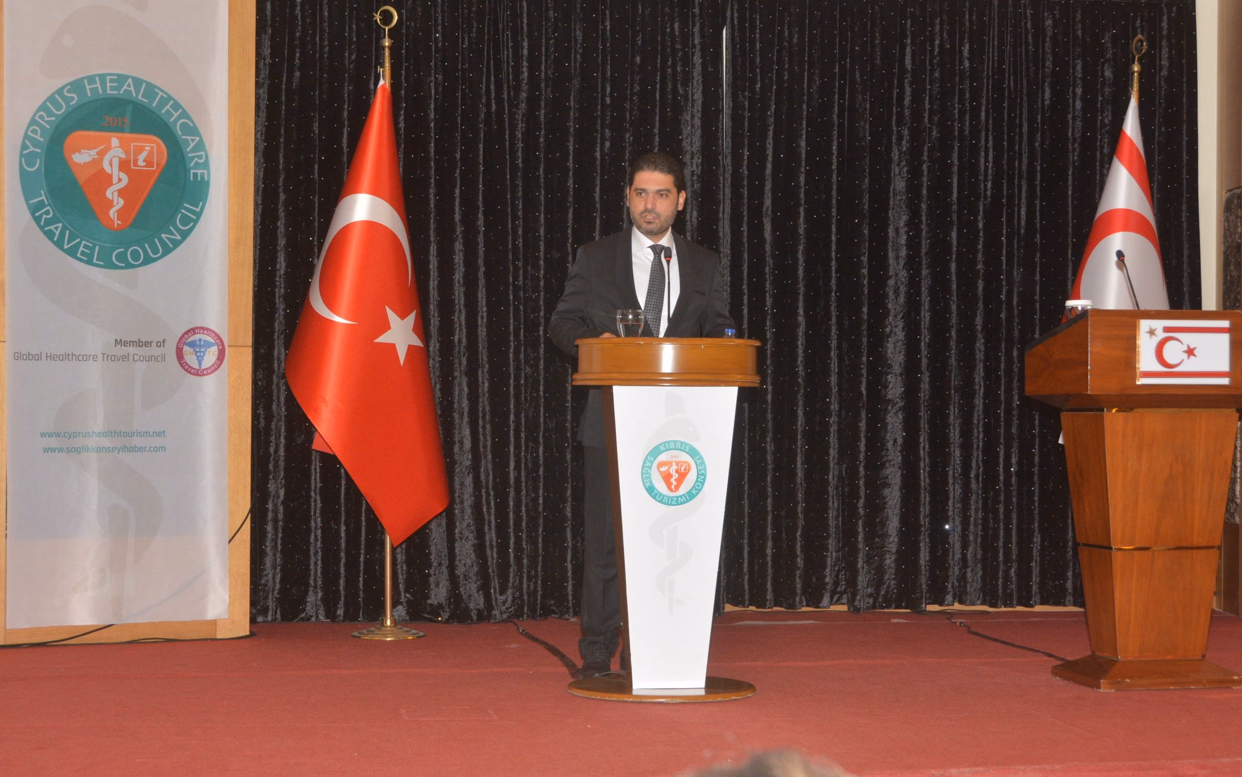 Ahmet Savaşan: "Marifet Halkın Sağlığını Korurken, Ekonomik Çarkları Döndürmektir!"