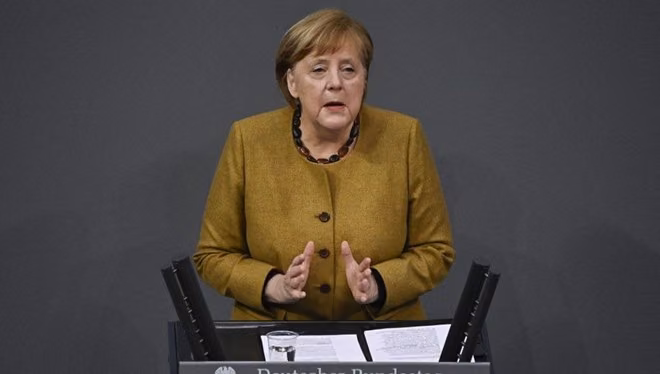 Merkel’den Covid-19 İtirafı: Bilim İnsanlarını Dinlemedik, Geç Kaldık
