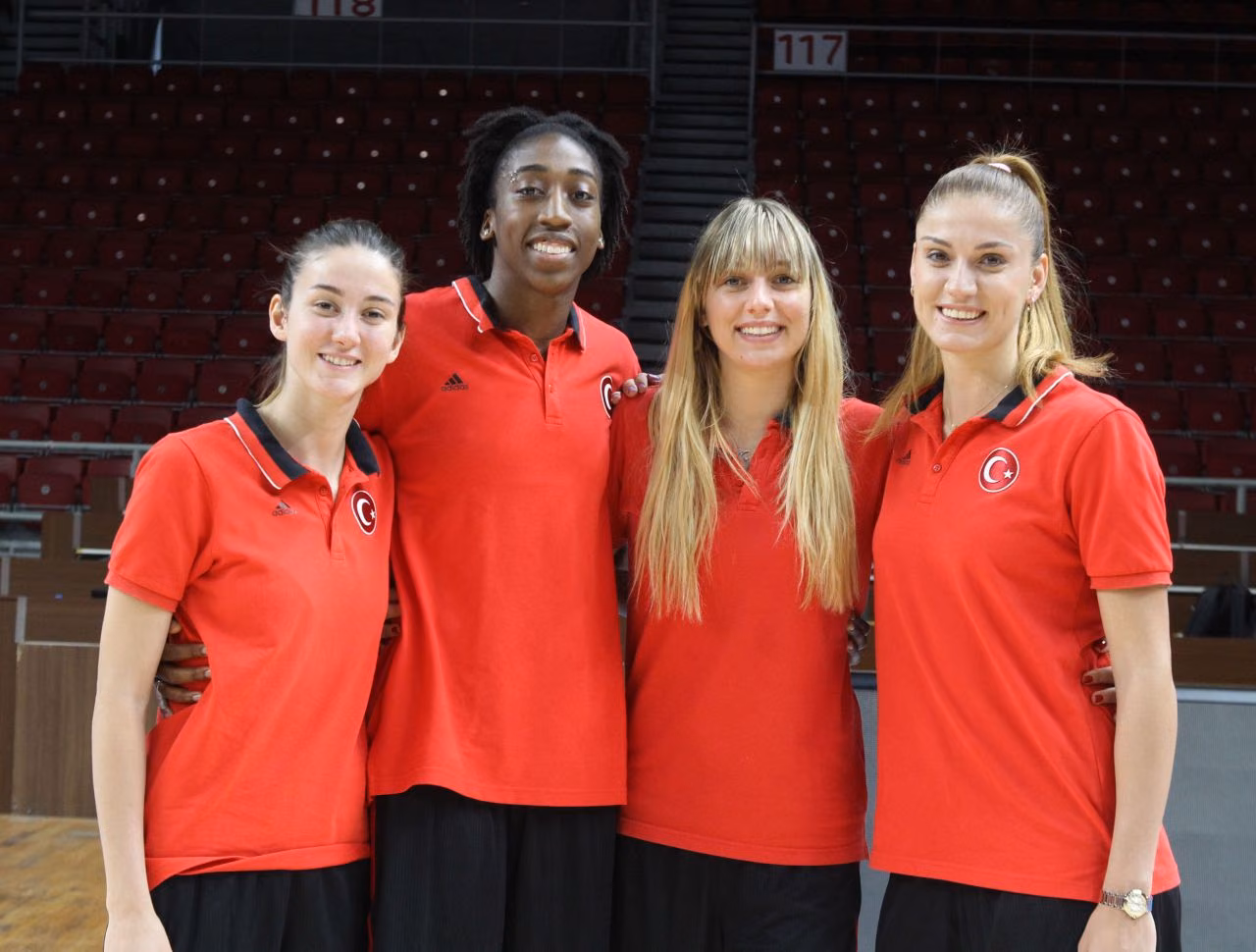 YDÜ Milli Oyuncuları Avrupa Kadınlar Basketbol Şampiyonası’nda Parladı…