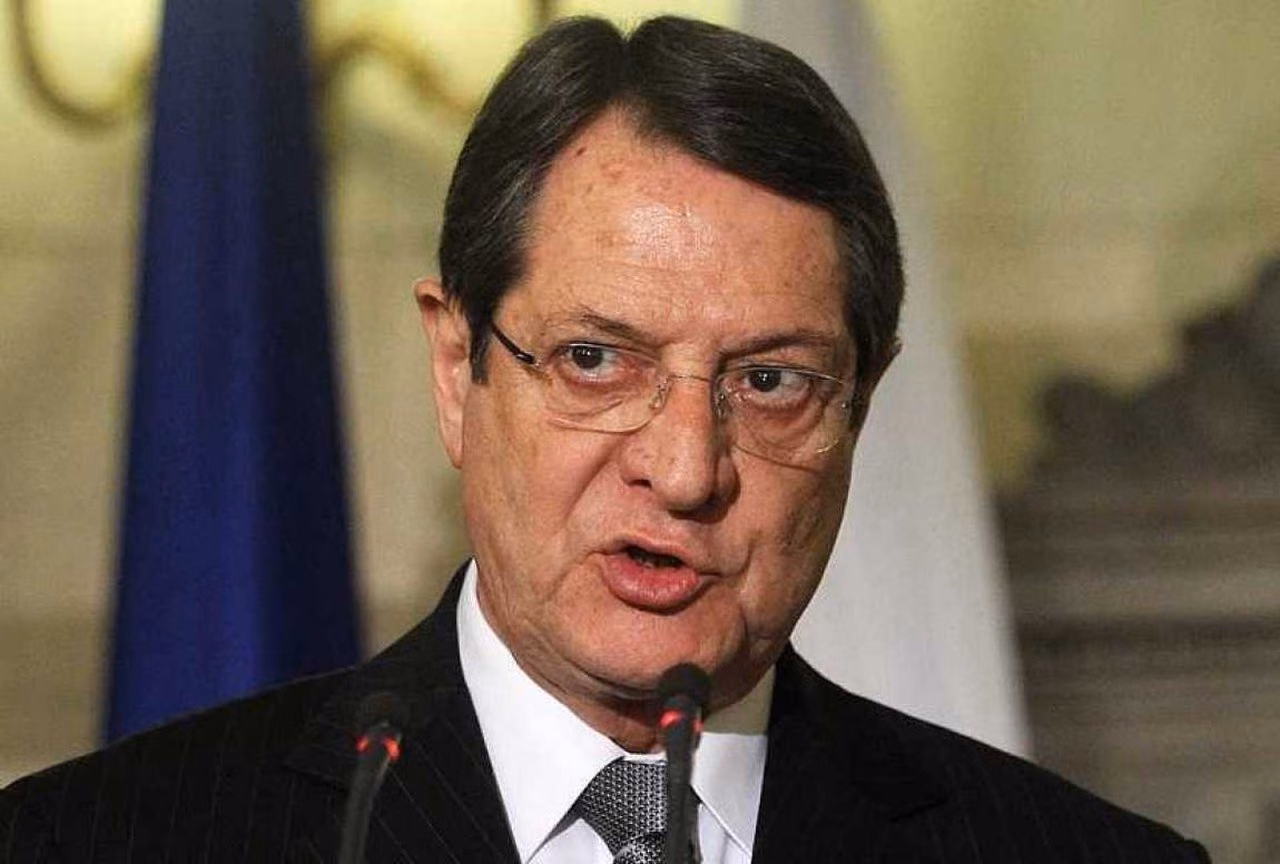Anastasiadis'ten Akıncı'ya Konferans Öncesi Mesaj