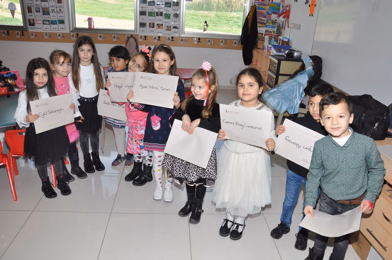 Öğrenciler Karne Sevinci ile Tatile Girmenin Heyecanını Yaşadı…