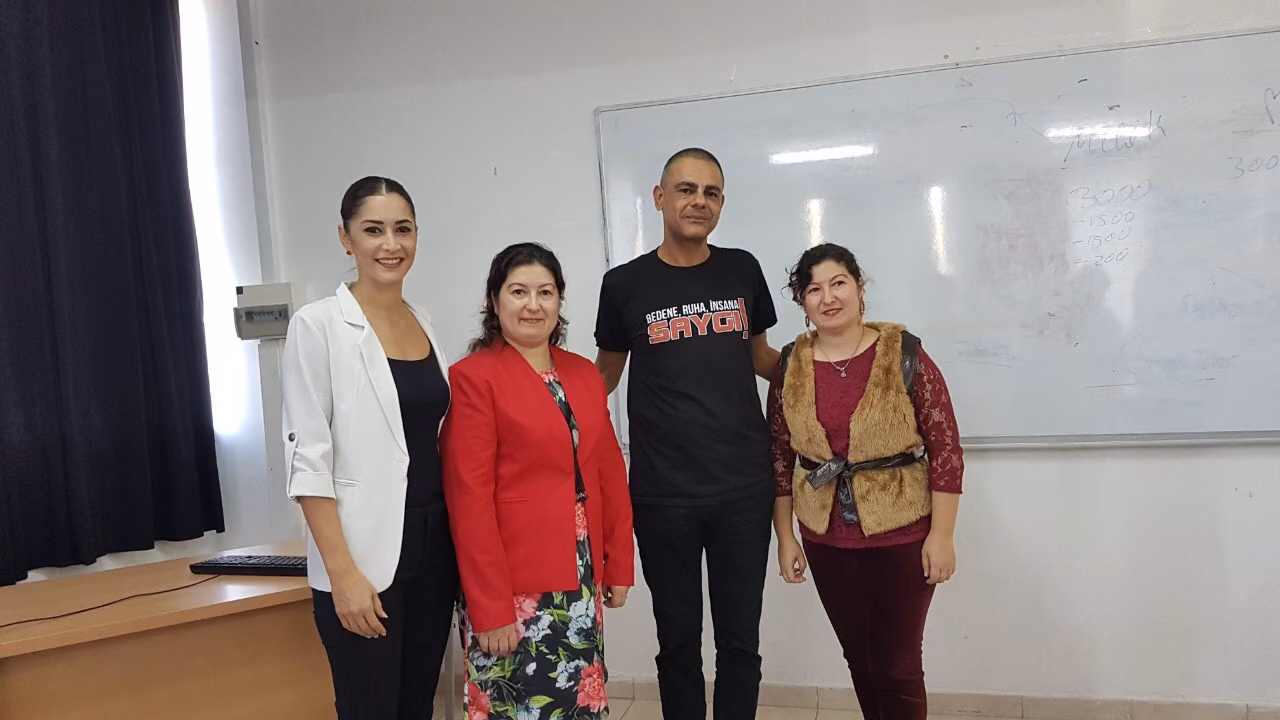 Yakın Doğu Üniversitesi Toplumsal Araştırma ve Geliştirme Merkez’inden “Çocuk Ve Aile Eğitimi”
