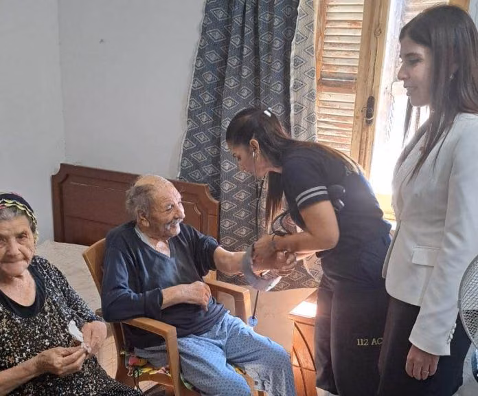 Altuğra: “Sen Gelemezsen Biz Geliriz” projesiyle sağlık hizmetine ulaşamayan dezavantajlı bireylerin ayağına sağlık hizmetini götürüyoruz
